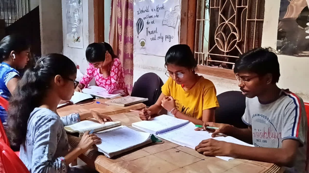 1200-675-23997765-167-23997765-1